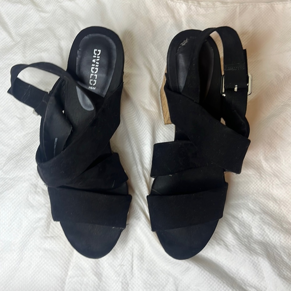 Cork chunky black heels